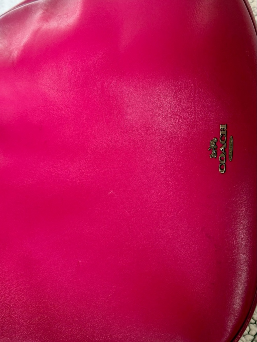 Coach Leather Hobo Bag in Berry Pink - Picture 5 of 8
